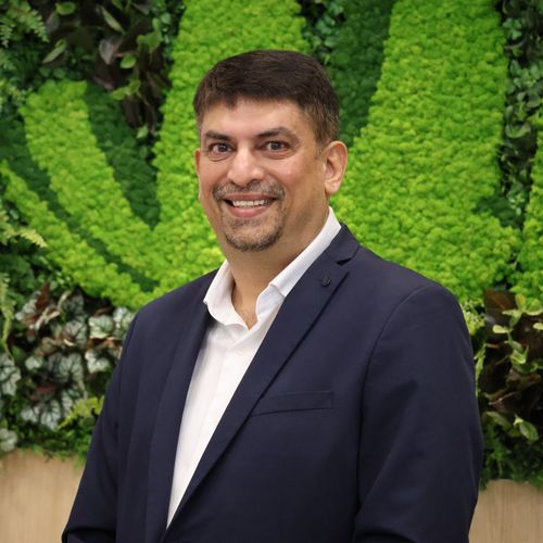 Speaker profile image for Dave Shrikant Kaushikbhai