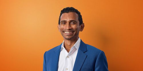 Speaker profile image for Adrian Vincent