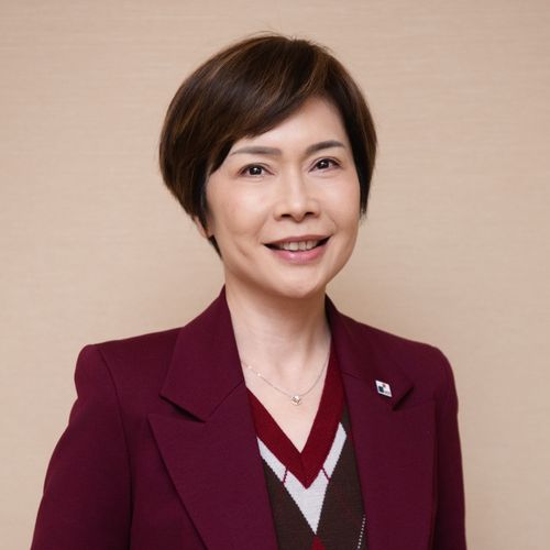 Speaker profile image for Selina Lau