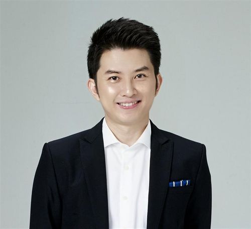 Speaker profile image for Theekapak Sriyukwong