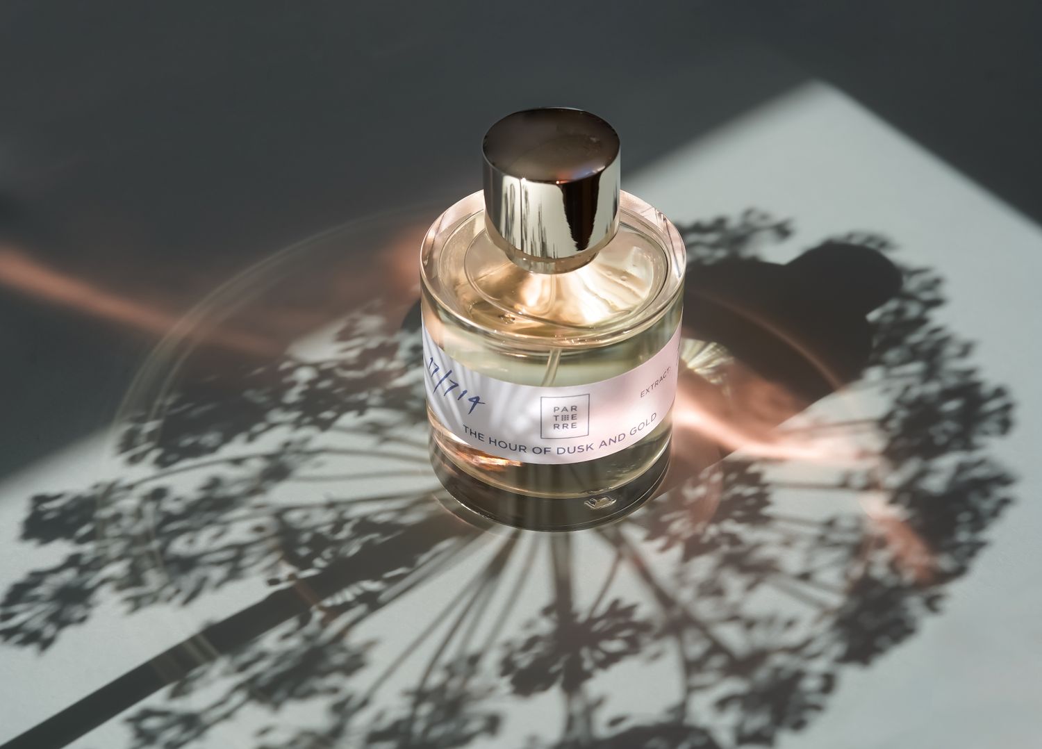 The Secrets Of Scent - An Introduction To Perfume & Natural Extracts by Parterre Fragrances