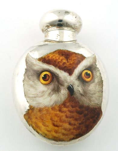 Silver scent with enamelled owl C1885