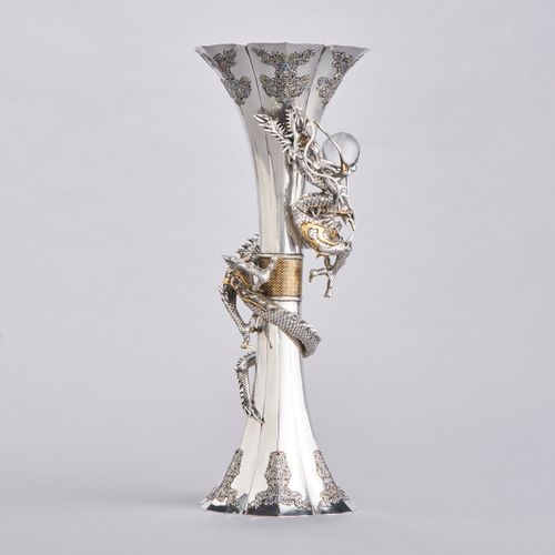 Japanese silver vase with dragon signed Ryoshu Meiji period