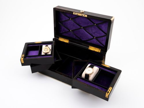 Cantilever Jewellery Box