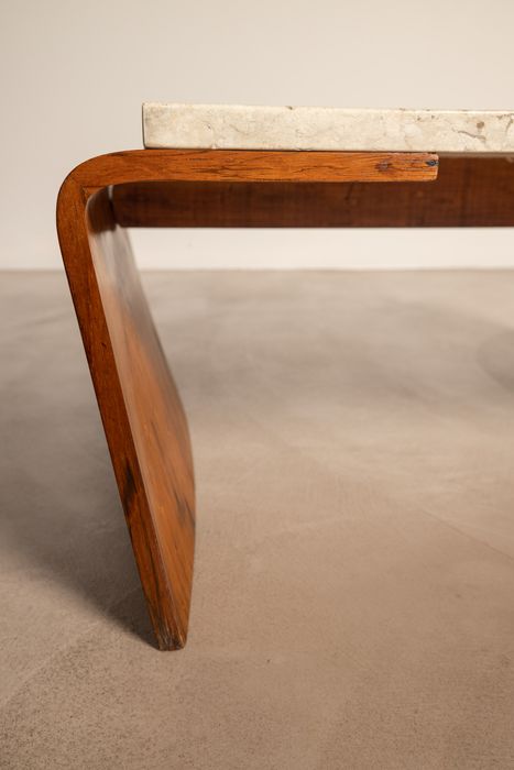 Rare coffee table model 'Romana' by Jorge Zalszupin