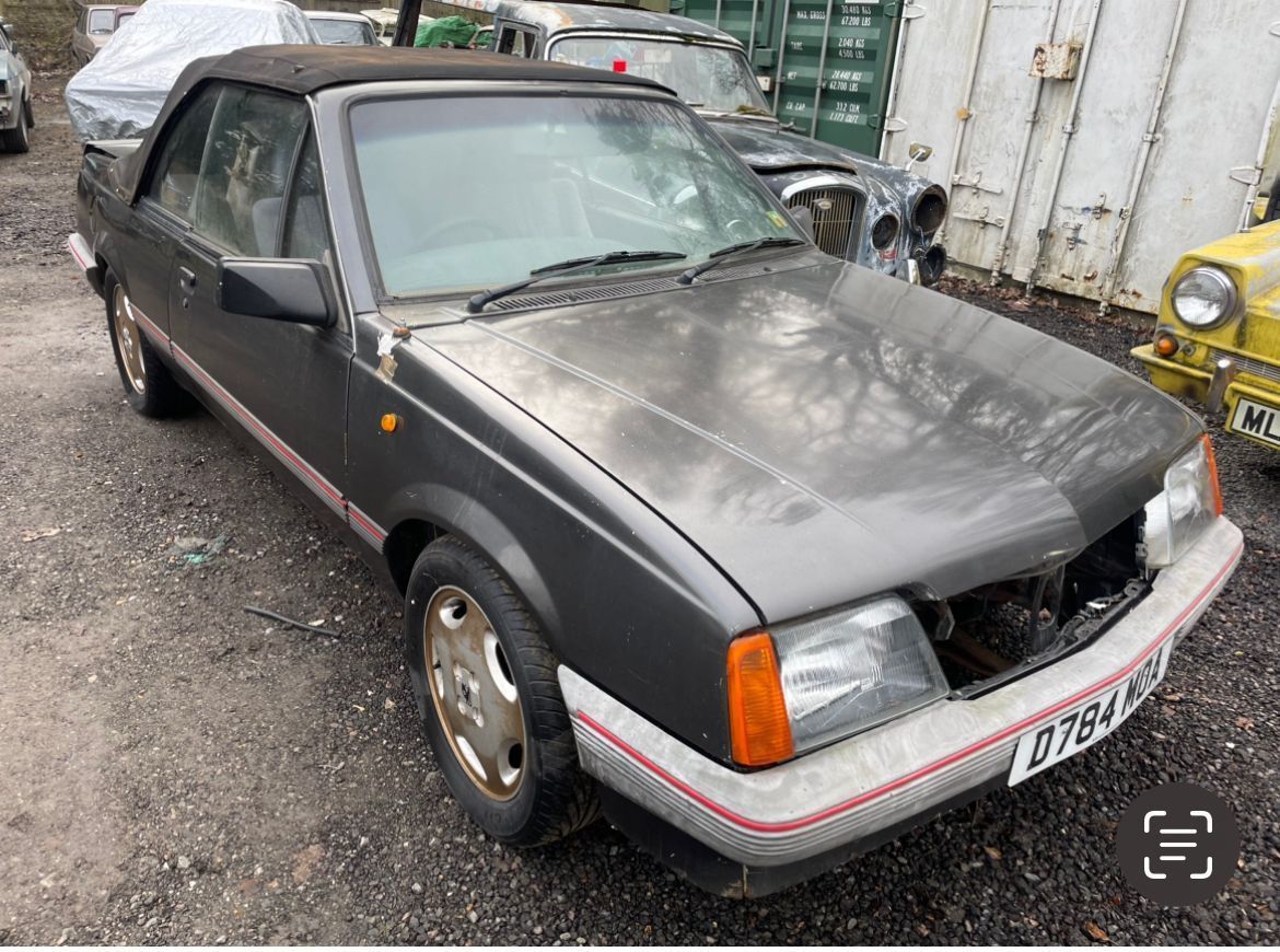 M25 Classics 1986 Vauxhall Cavalier Convertible