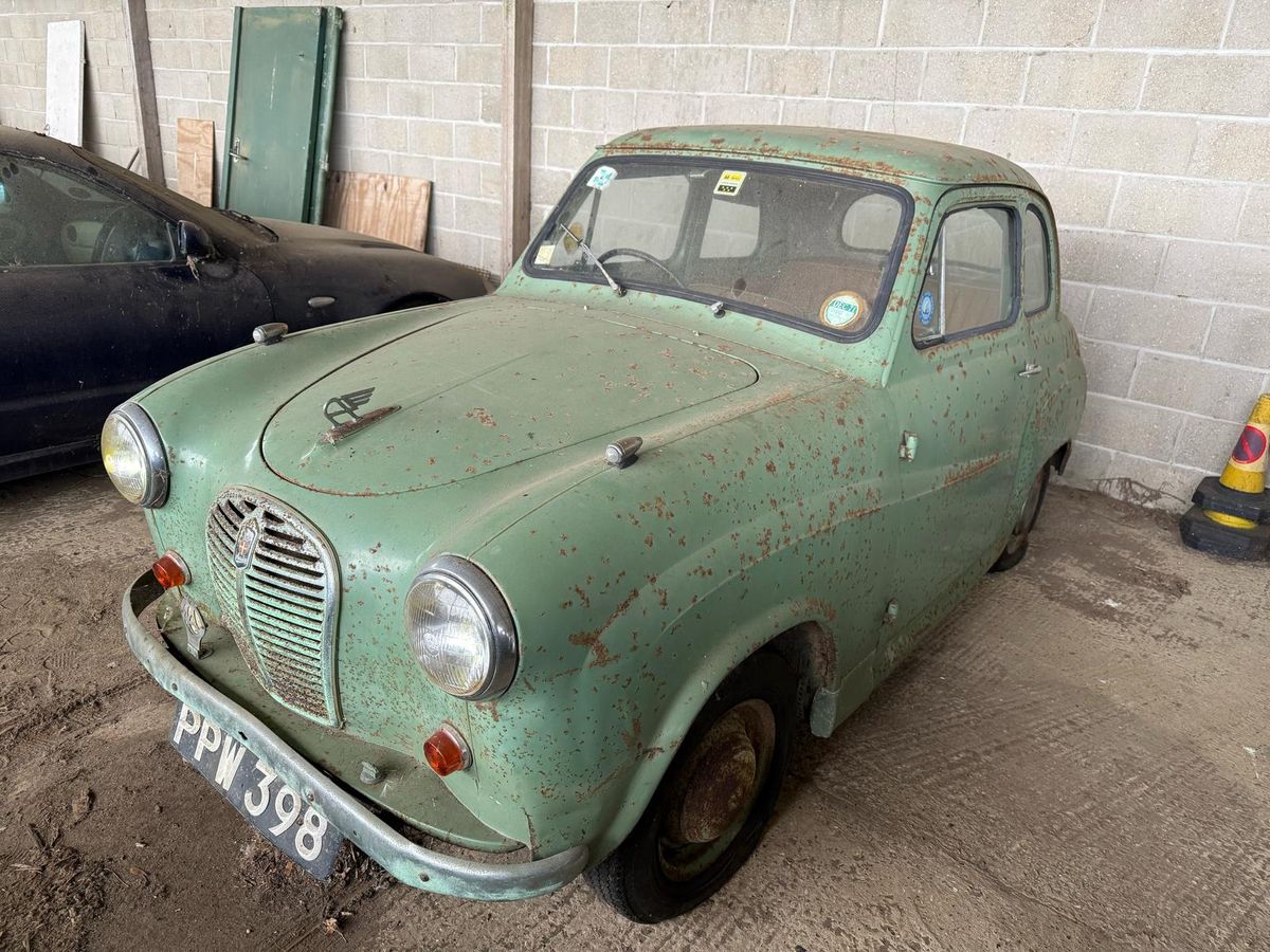 1954 Austin A40 – UK Barn Finds (Elton & Claire)