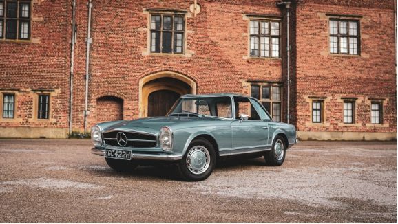 Nikki Dino - 1969 280 SL Mercedes Pagoda