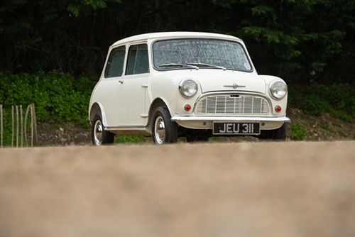 Jamie Garrett - 1960 Morris Mini - *Third place*
