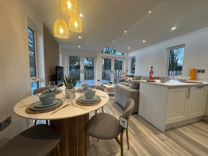 SAMPHIRE LODGE