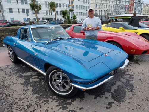 Stuart Curtis' 1965 Chevrolet Corvette