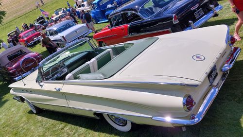 Colin Shepherd's 1960 Buick Invicta
