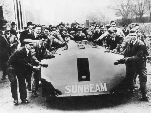 National Motor Museum takes record-breaking Sunbeams back to the Midlands for the Classic Motor Show