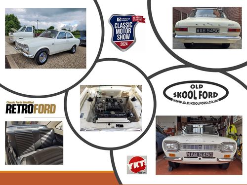 Retroford Magazine Present OSF's First display Car on Stand 8-090