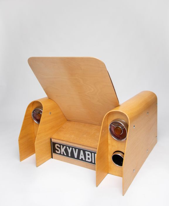 SkyvaBim Audio Chair