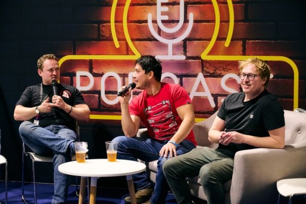 Podcast Lounge