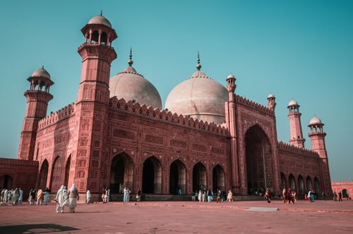 Exploring the Splendours of the Mughal Empire in India & Pakistan