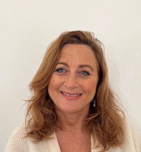 Della Tully