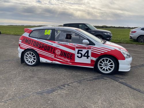 Max Paveley: Civic Type R