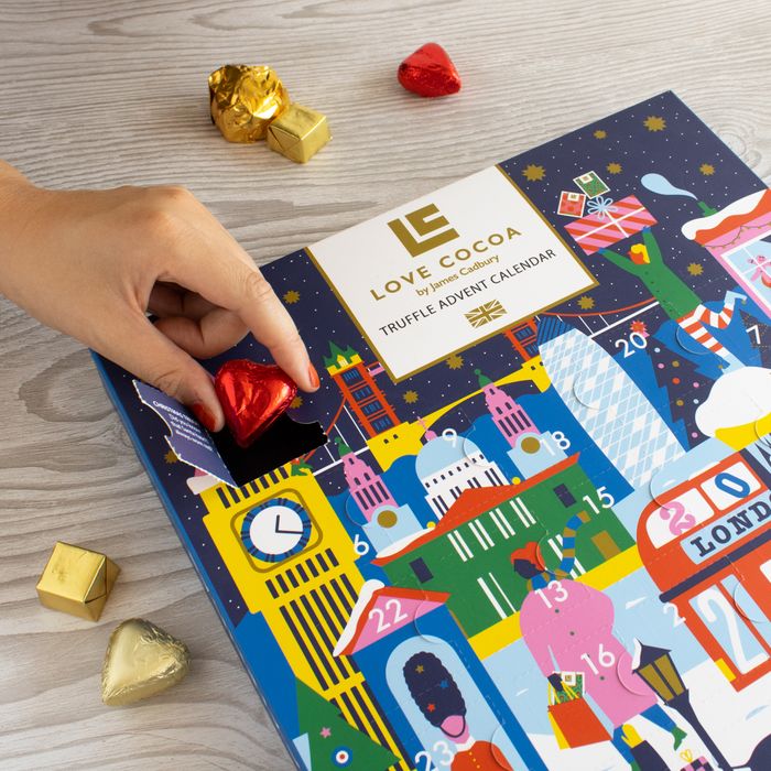 LUXURY CHOCOLATE TRUFFLE ADVENT CALENDAR Spirit of Christmas