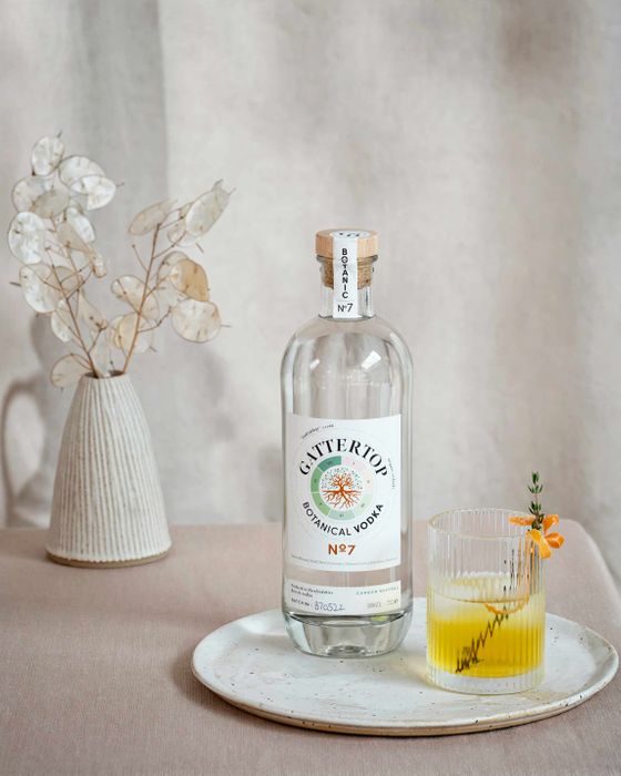 Botanic Nº7, Botanical vodka