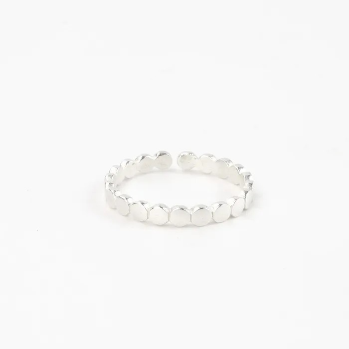 Dainty Dot Ring