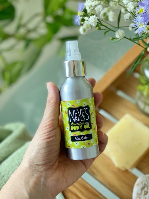 Bee Calm Body Oil Stocking Filler