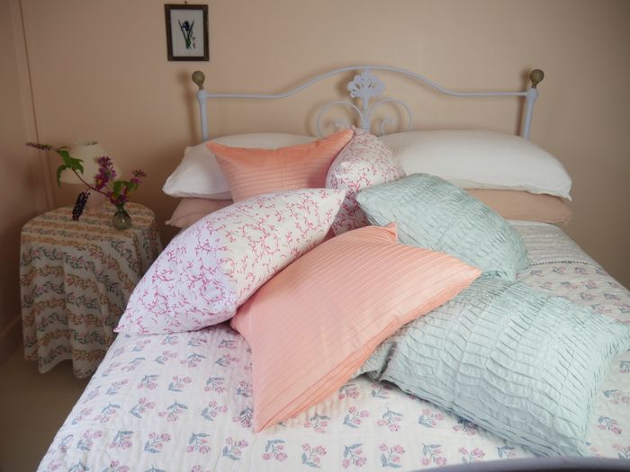 PLEATED DUSTY PINK block printed cushion