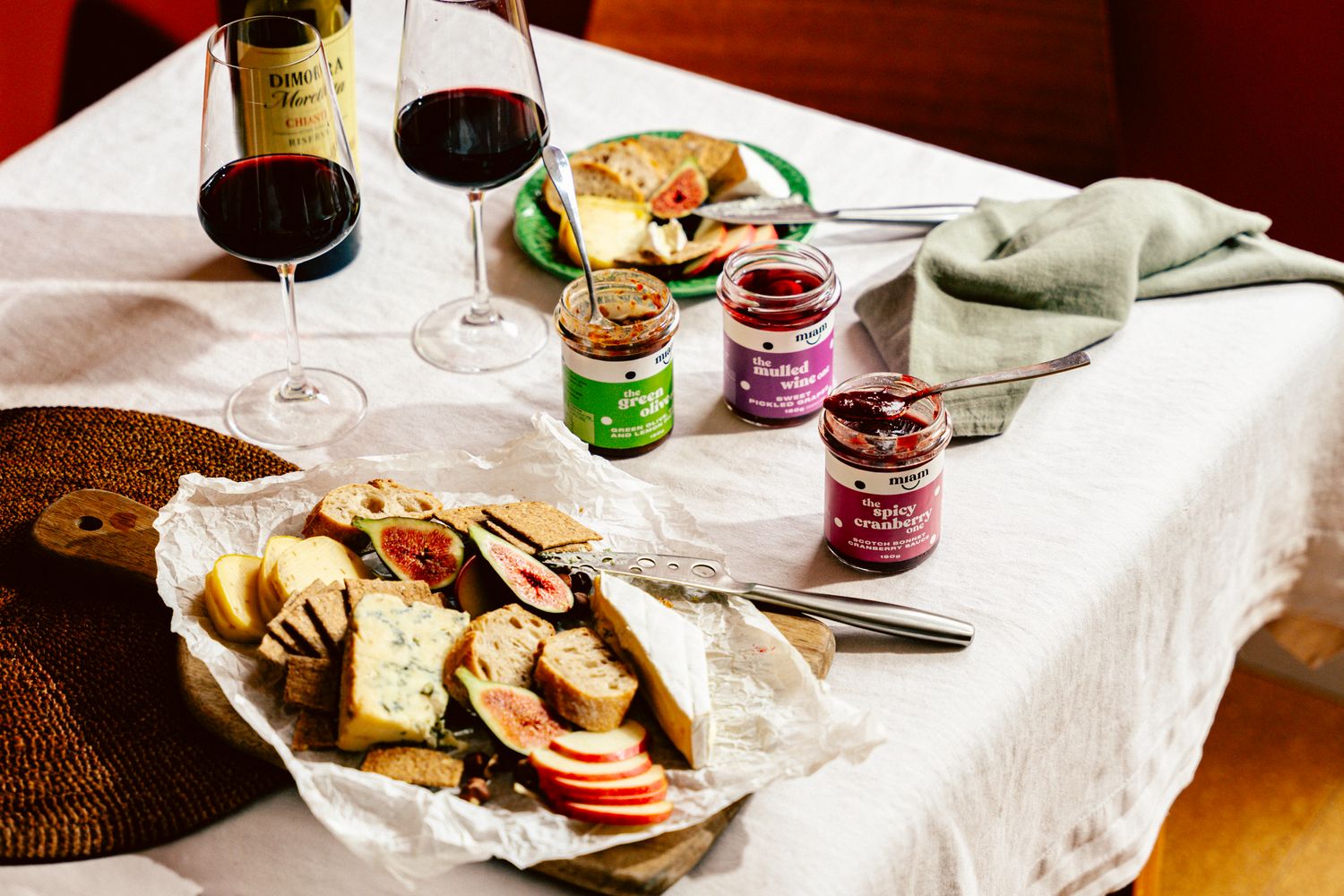 Miam Jars