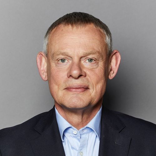 Martin Clunes