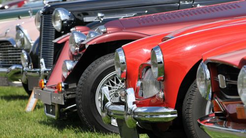 'Perfect Partners' theme at NEC Classic Motor Show celebrated with the announcement of a new collaborative event for vehicle clubs.