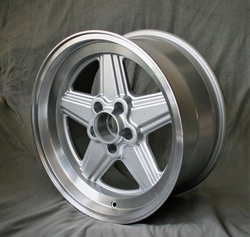 Penta Style Wheel
