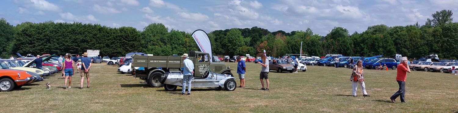 Cover image - Citroen Car Club