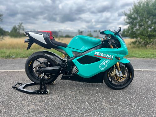 2003 Petronas FP1 899cc