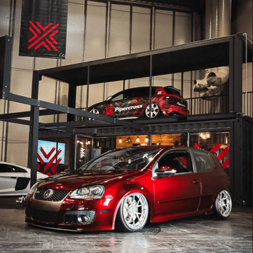 Craig Levens’ 2004 Mk5 Golf GTi