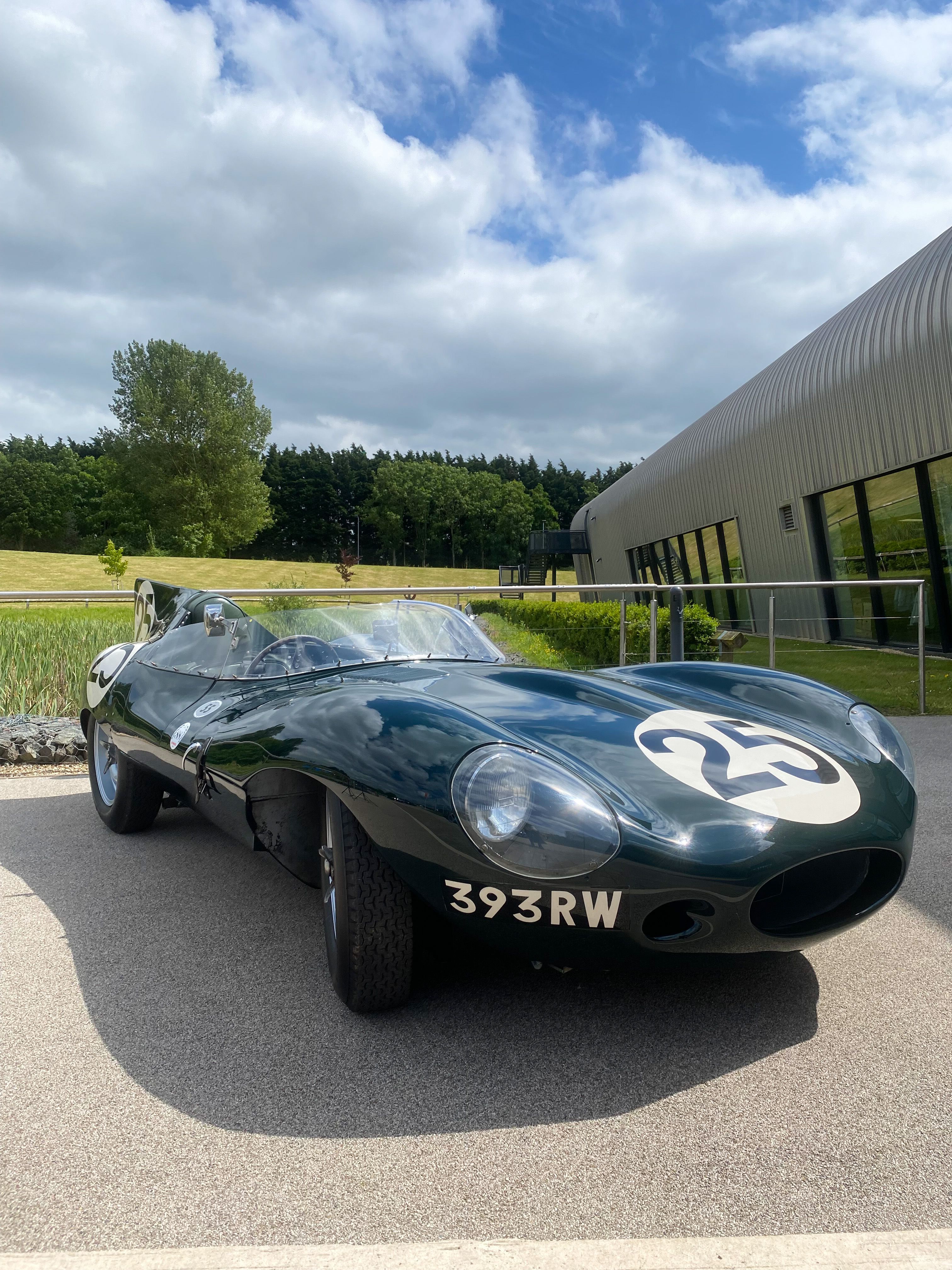Jaguar Drivers' Club Brings Best of Both Worlds to NEC Classic Motor Show