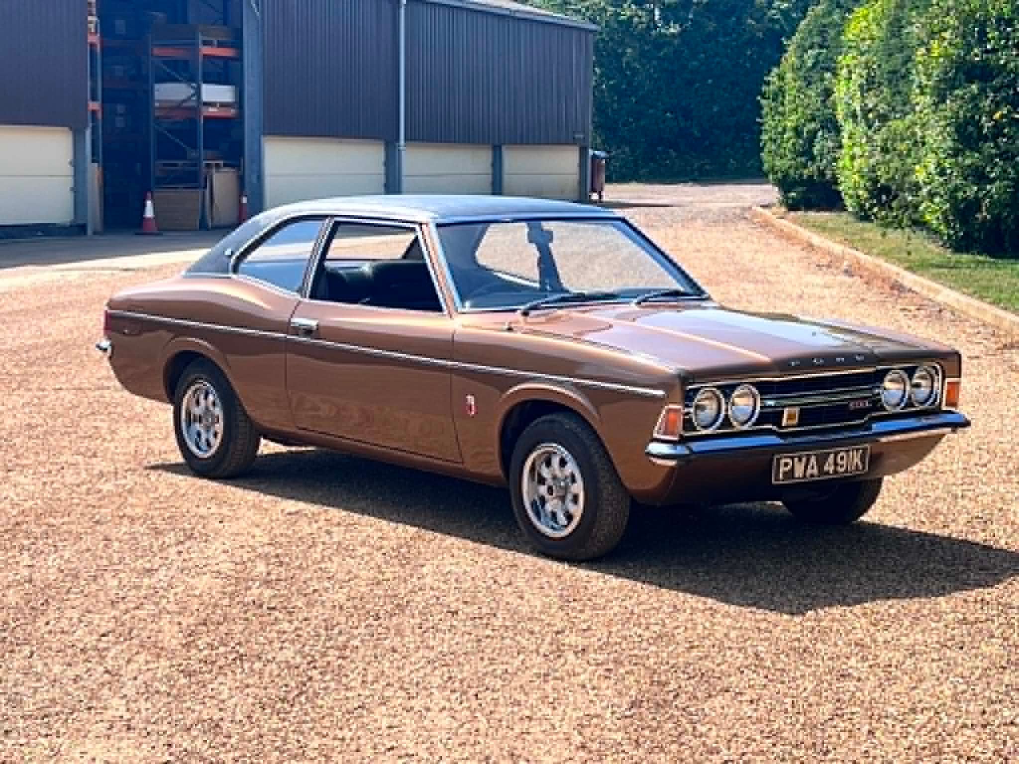 Ford Cortina Mk3 2-door Saloon