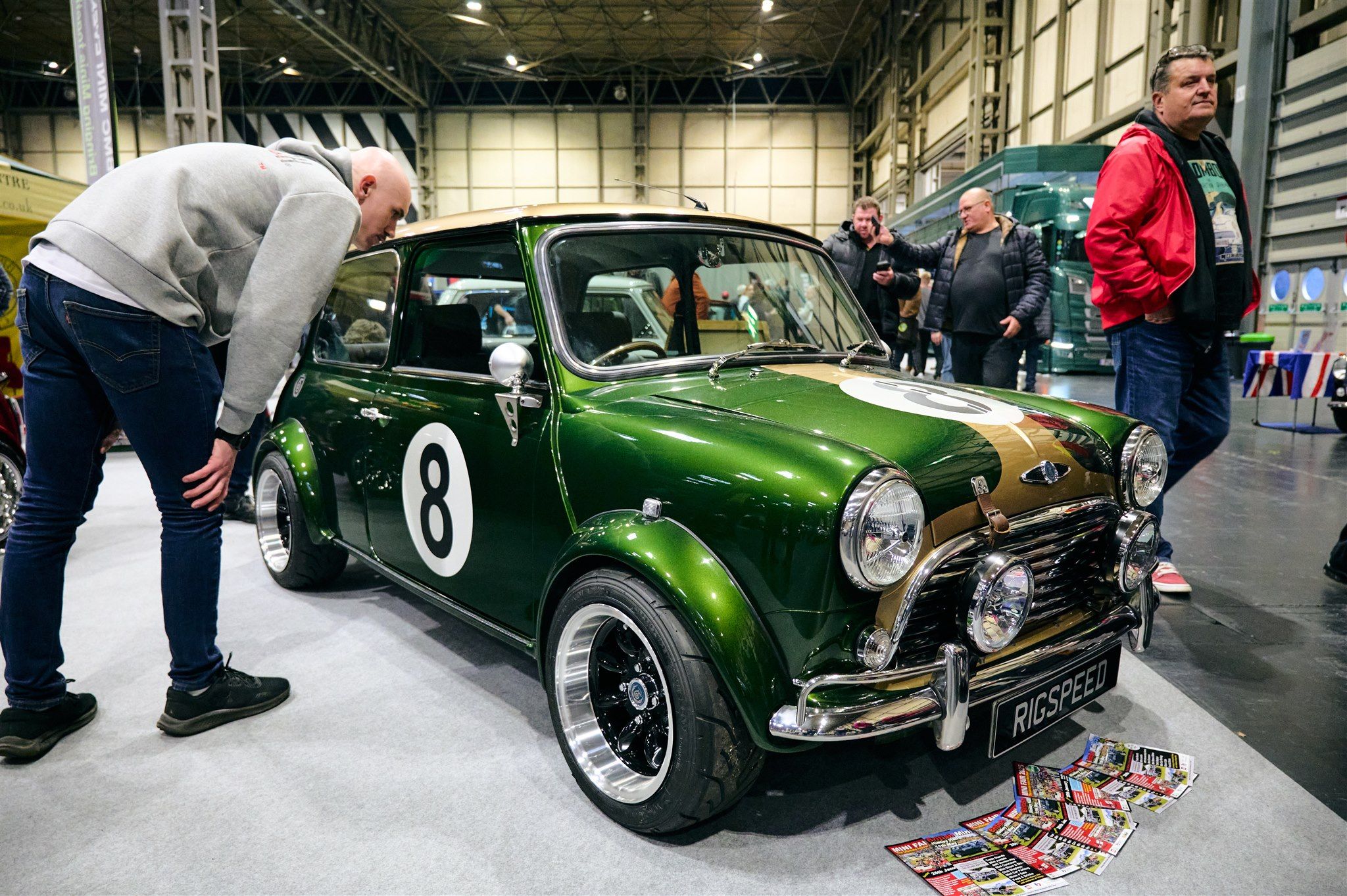 Mini