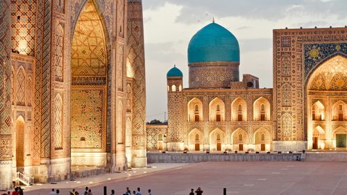 Uzbekistan Discovery