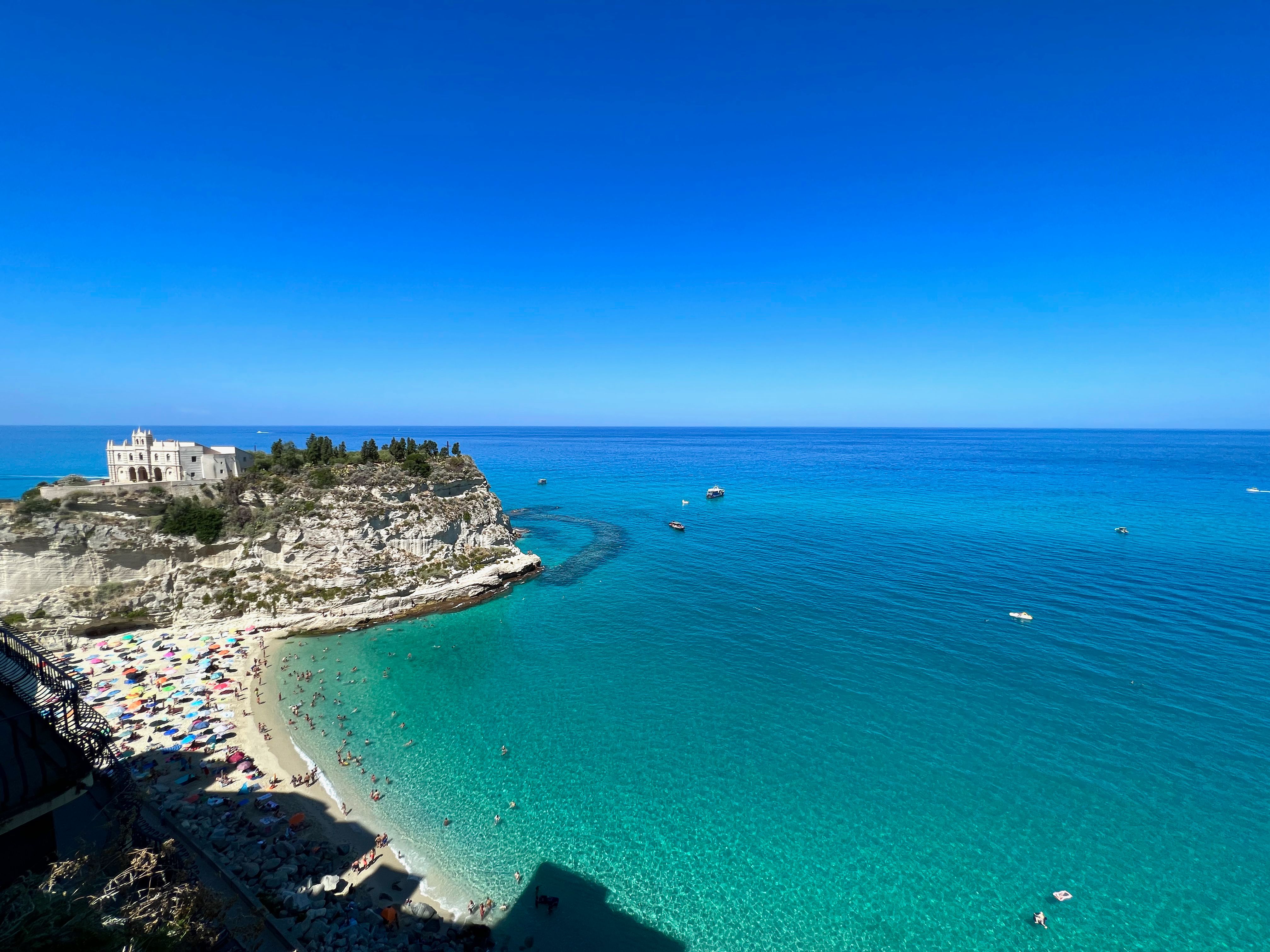 Esplora Travel