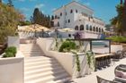 HOTEL MOEESY Blue & Green Oasis 5 star hotel