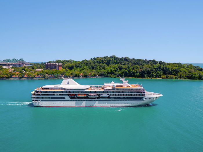 Marquesas, The Tuamotus & Society Islands