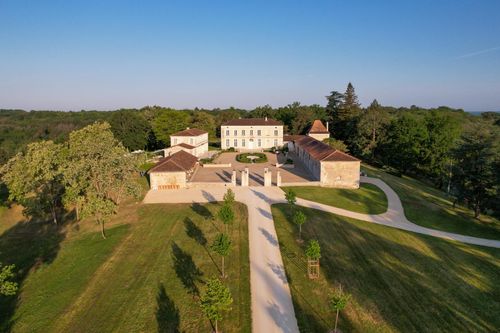 Domaine de Bagatelle - video