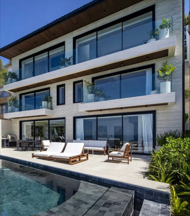 Luxury Villas of Brazil