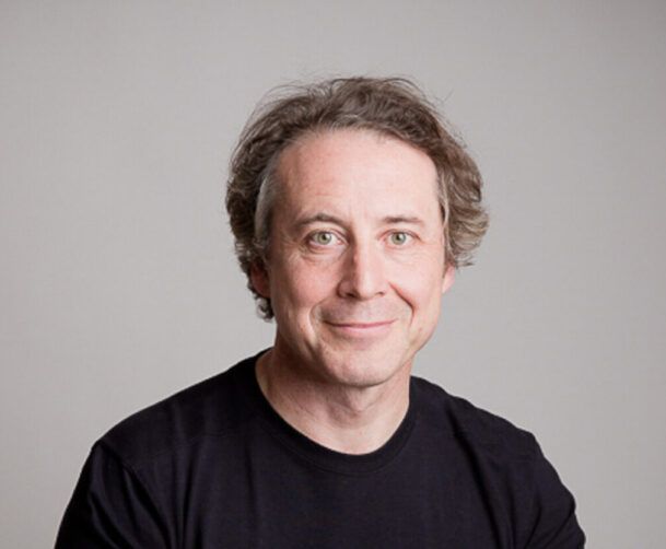 Speaker image for Alex Robinson