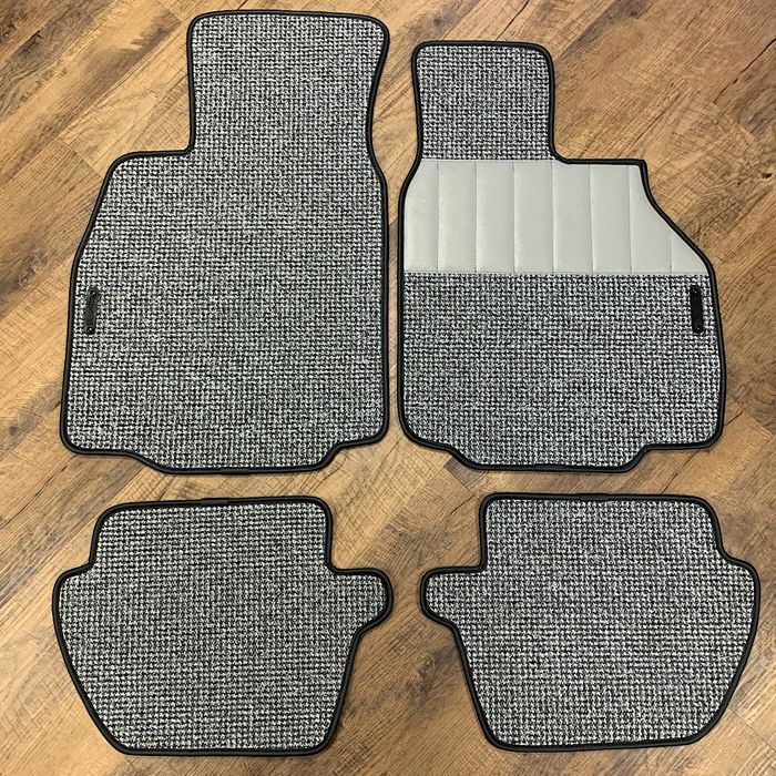Houndstooth Floor Mats