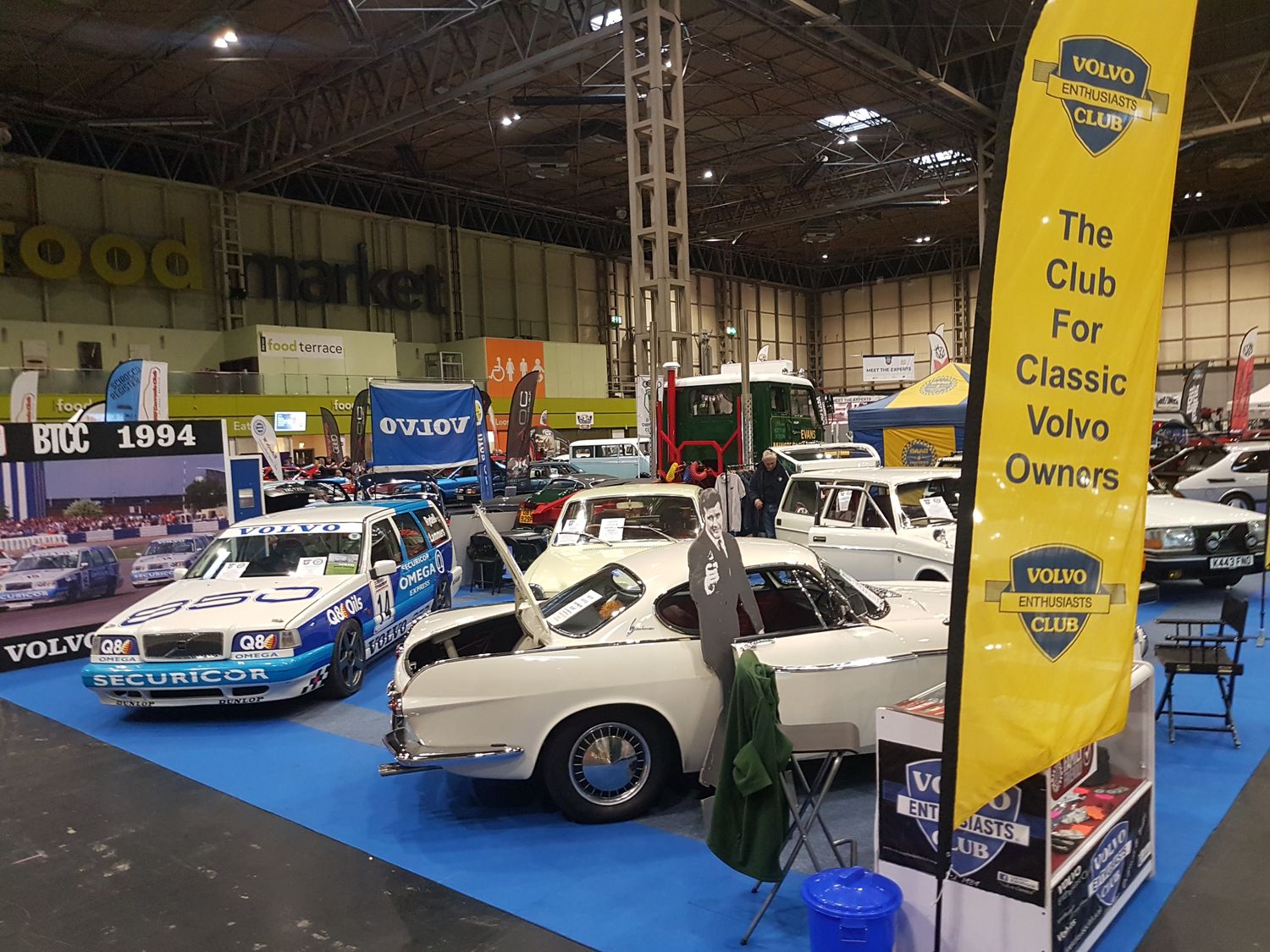 Cover image - Volvo Enthusiasts Club