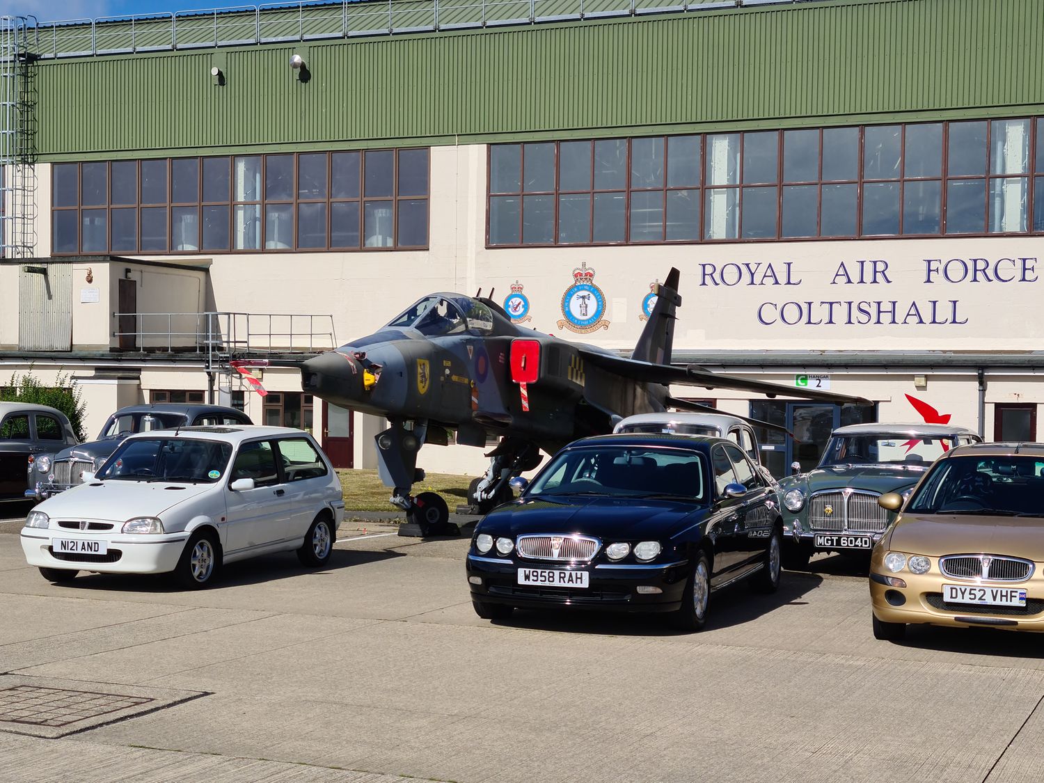 Cover image - Norfolk and Norwich Rover Owners Club (NNROC)