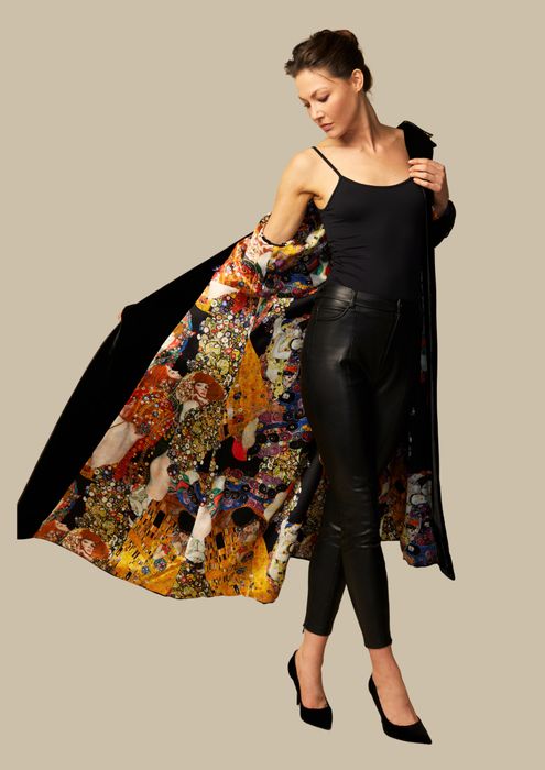 BLACK VELVET - WINDSOR COAT