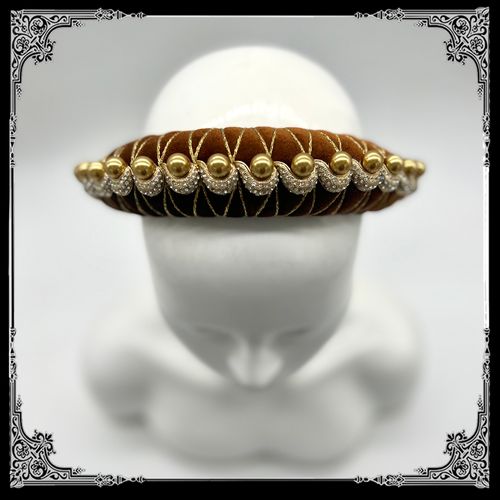 The Tudor Headband